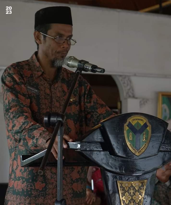 Sekda Batanghari, Muhamad Azan, SH.....