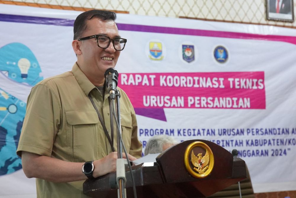 Kepala Dinas Kominfo Provinsi Jambi, Drs. Ariansyah, M.E.
