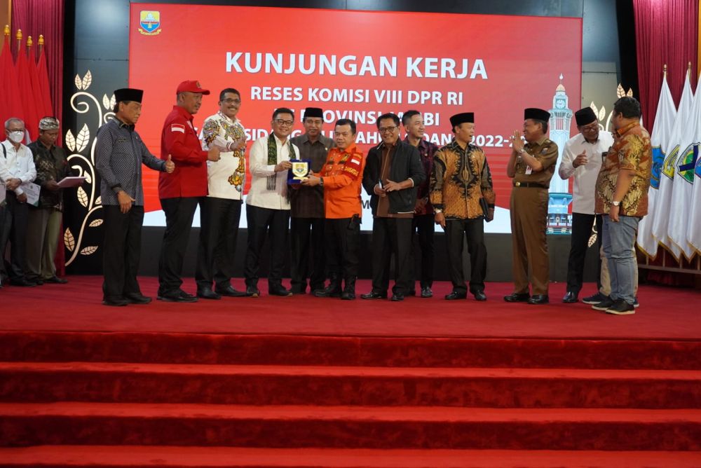Istimewa 
