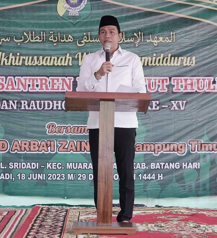 Bupati Batanghari, Muhammad Fadhil Arief, SE......