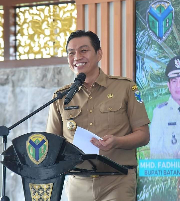 Bupati Batanghari, Muhammad Fadhil Arief, SE.....