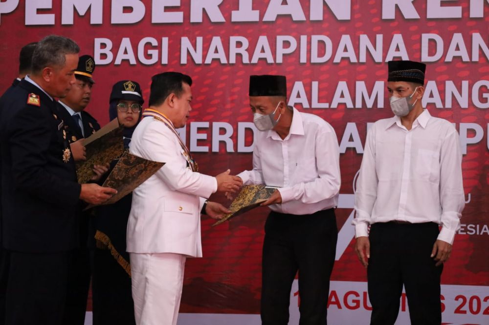Istimewa 