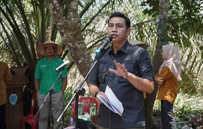 Bupati Batanghari, Muhammad Fadhil Arief, SE...