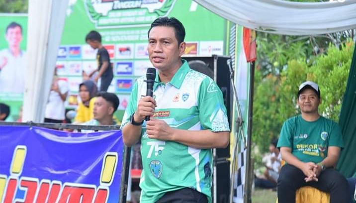 Bupati Batanghari, Muhammad Fadhil Arief, SE...