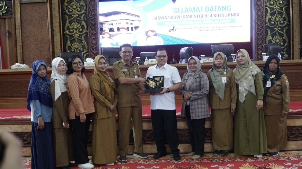 Istimewa 