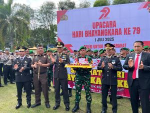  Dandim 0420/Sarko Hadiri Upacara HUT Bhayangkara ke-79 di Mapolres Merangin