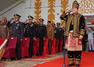  Upacara HUT ke-80 RI di Merangin Bupati dan Wabup Pakai Baju Adat Melayu Jambi