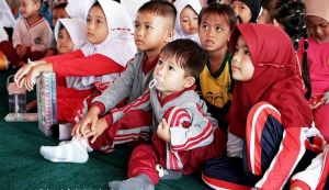 Pj. Sekda Batang Hari Buka Sosialisasi Wajib Belajar 13 Tahun dan 7 Kebiasaan Anak Indonesia Hebat 