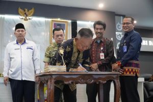 Wabup A. Khafidh Teken GDPK Provinsi Jambi Tahun 2025-2029