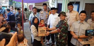 Hurmin Dampingi Al Haris Bermalam di Dusun Sekeladi Batang Asai