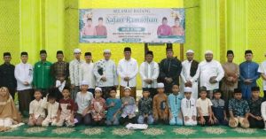  Safari Ramadan di Pematang Tembesu, Wabup Katamso Salurkan Bantuan bagi Penyintas Musibah