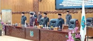  Paripurna DPRD Tanjab Barat Bahas LKPJ 2025, Fraksi-Fraksi Soroti Kinerja Pemkab