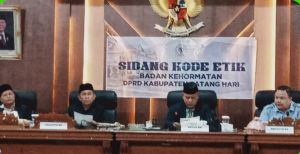  Pimpinan dan Anggota DPRD Batang Hari Hadiri Rapat Badan Kehormatan Terkait Sidang Kode Etik 