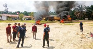  PT APL Laksanakan Pelatihan dan Simulasi Penanganan Kebakaran bersama Disdamkar Batang Hari