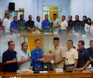 DPRD Batang Hari Sambut Hangat Kunjungan Kerja Anggota DPRD Kapuas Provinsi Kalimantan Tengah