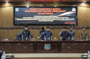  DPRD Tanjab Barat Kupas Tuntas Laporan APBD 2025, Ini Sorotan Fraksi