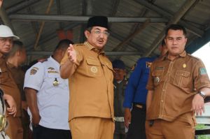 Bupati Anwar Sadat Tinjau Dermaga Apung Tanjung Senjulang yang Ambruk, Perbaikan Dimulai Pekan Ini