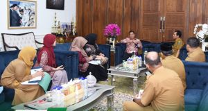  Bupati Fadhil Arief Sambut Baik Program Kerja yang Disampaikan BKKBN Provinsi Jambi 