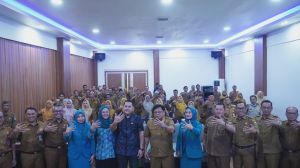 Bupati M. Syukur Buka STBM 5 Pilar: Kesehatan dan Sanitasi Tanggung Jawab Bersama