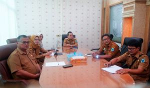  Perkuat Tata Kelola Pemerintahan yang Transparan, Sekda Rambe Ikuti Raker dan RDP Secara Virtual 